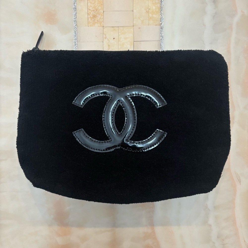 Chanel CC Logo Pile boa Cosmetic Pouch in  Black